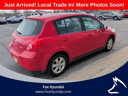 2012 Nissan Versa 1.8 S