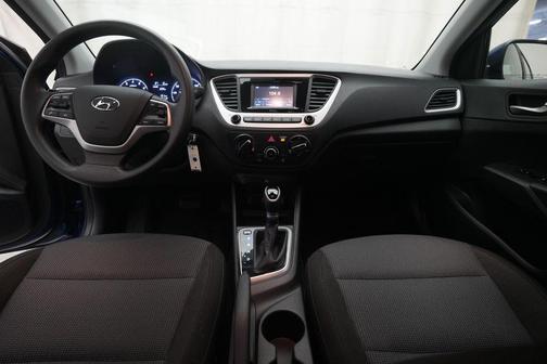 Admiral Blue 2022 Hyundai Accent SE