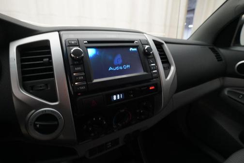 Super White 2013 Toyota Tacoma Base