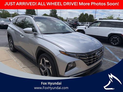 Shimmering Silver 2024 Hyundai TUCSON Limited