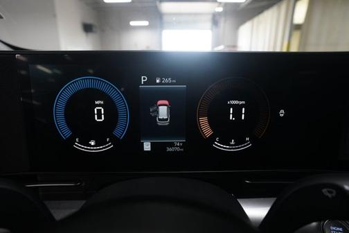 Black 2024 Hyundai KONA SEL