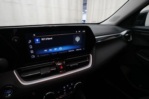 Mosaic Black Metallic 2025 Chevrolet Trailblazer LT