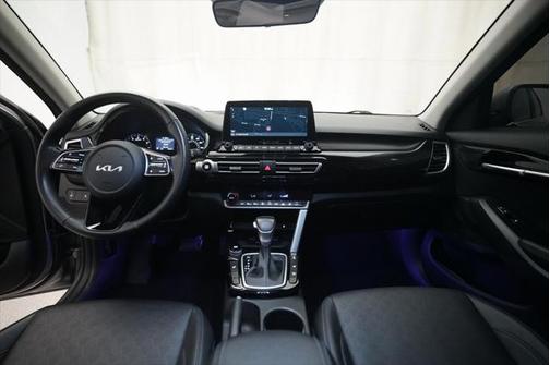 2022 Kia Seltos EX