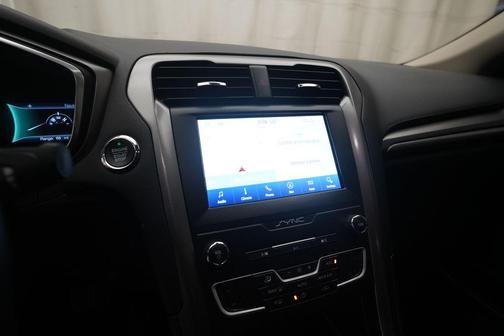 2020 Ford Fusion Hybrid SE