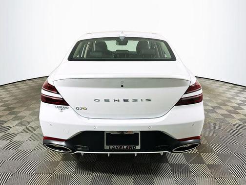 2026 Genesis G70 2.5T RWD Prestige