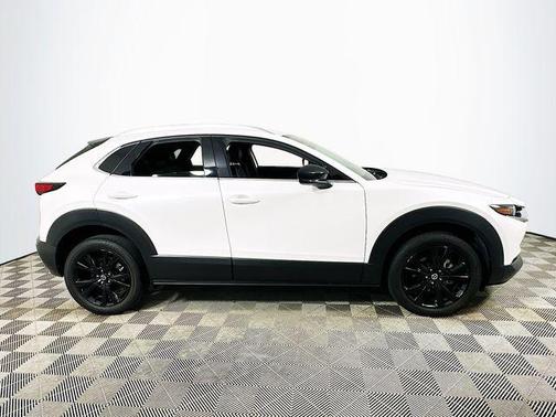 Snowflake White Pearl Mica 2024 Mazda CX-30 2.5 Turbo Premium Package