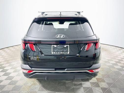 Black Pearl 2024 Hyundai TUCSON SEL