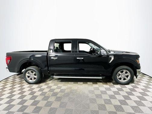 Agate Black Metallic 2025 Ford F-150 XLT