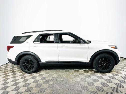 Star White Metallic Tri-Coat 2023 Ford Explorer Timberline
