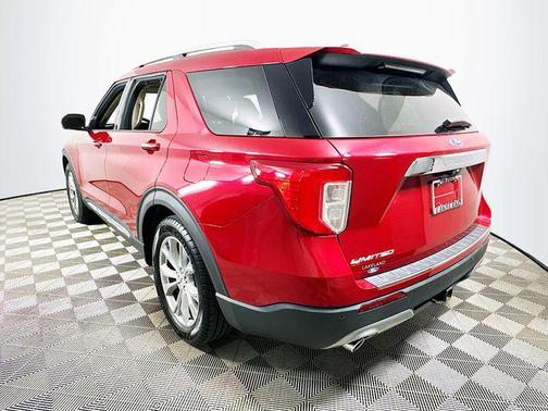 Rapid Red Metallic Tinted Clearcoat 2021 Ford Explorer Limited