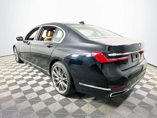 Jet Black 2020 BMW 740 740i