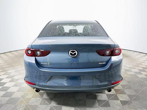 Polymetal Gray Metallic 2022 Mazda Mazda3 FWD