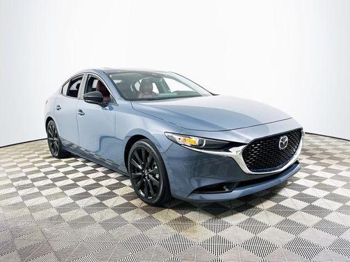 Polymetal Gray Metallic 2022 Mazda Mazda3 FWD