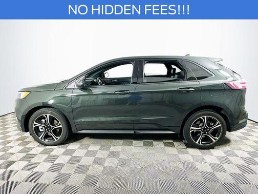 Forged Green Metallic 2022 Ford Edge ST