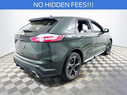 Forged Green Metallic 2022 Ford Edge ST