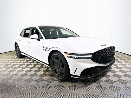 Uyuni White 2026 Genesis G90 e-SC Prestige Black