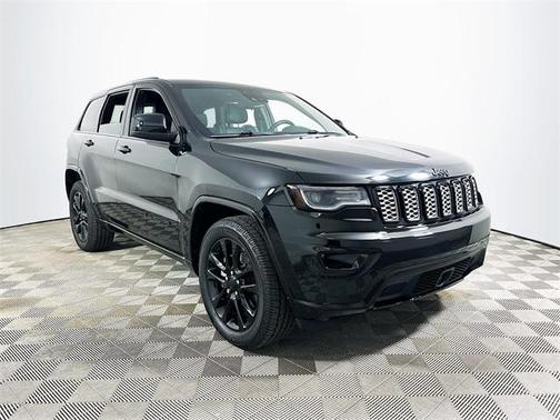 2021 Jeep Grand Cherokee Laredo