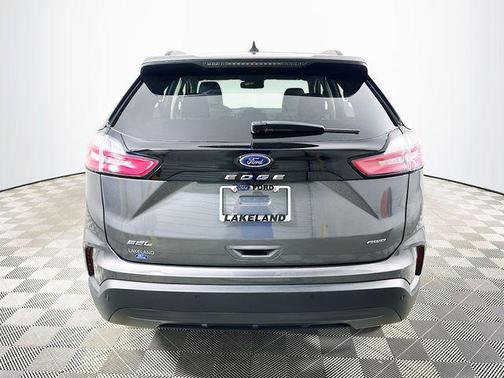 Carbonized Gray Metallic 2024 Ford Edge SEL
