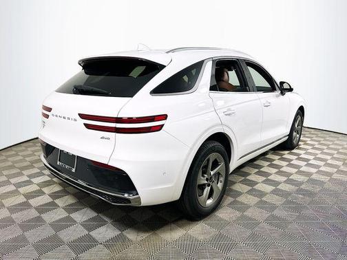 Uyuni White 2026 Genesis GV70 2.5T Advanced