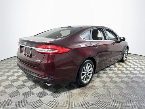 Burgundy Velvet Metallic Tinted Clearcoat 2017 Ford Fusion Hybrid SE