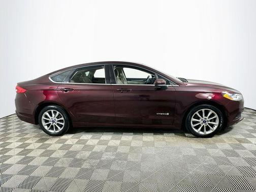 Burgundy Velvet Metallic Tinted Clearcoat 2017 Ford Fusion Hybrid SE