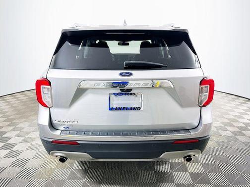 Iconic Silver Metallic 2020 Ford Explorer Limited