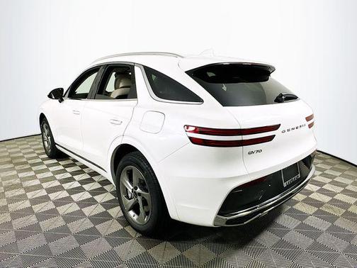 2026 Genesis GV70 2.5T