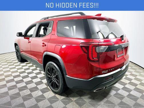 Volcanic Red Tintcoat 2023 GMC Acadia FWD SLT