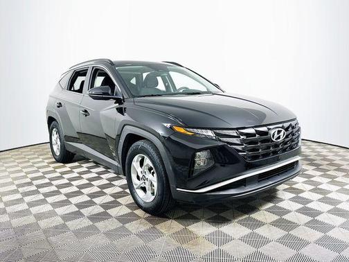 Phantom Black 2022 Hyundai TUCSON SEL