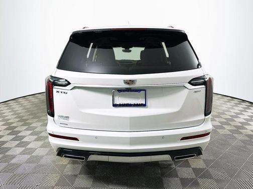 Crystal White Tricoat 2024 Cadillac XT6 Sport AWD