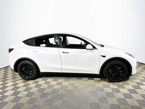 Pearl White 2020 Tesla Model Y Long Range Dual Motor All-Wheel Drive