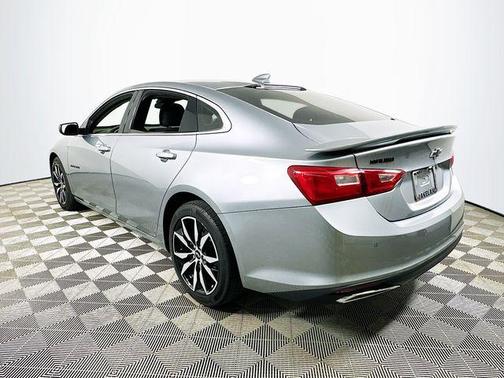 Sterling Gray Metallic 2024 Chevrolet Malibu FWD RS