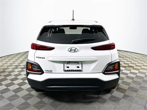 2021 Hyundai KONA SE