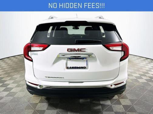 Summit White 2024 GMC Terrain SLT