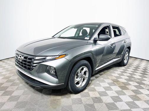 2022 Hyundai TUCSON SE