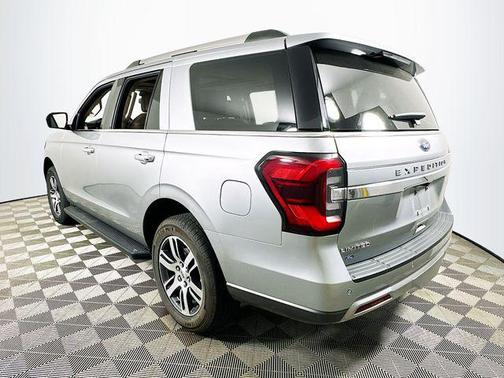 Iconic Silver Metallic 2024 Ford Expedition Limited