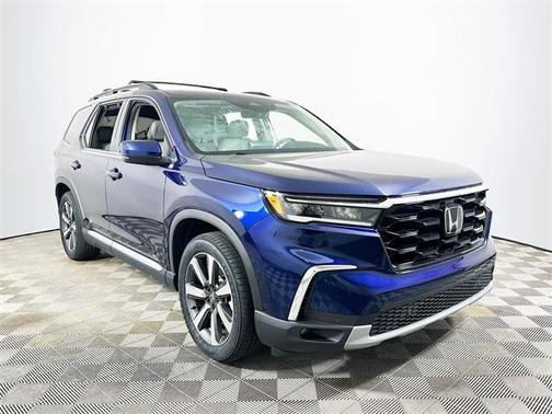 2024 Honda Pilot Touring 8-Passenger