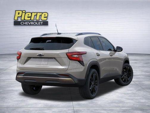 White Sands 2026 Chevrolet Trax FWD ACTIV
