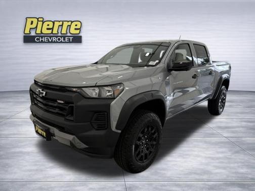 Sterling Gray Metallic 2026 Chevrolet Colorado Trail Boss