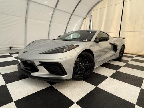 2026 Chevrolet Corvette Stingray w/2LT