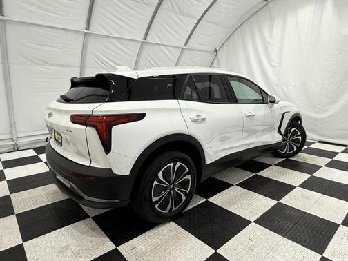 2025 Chevrolet Blazer EV eAWD LT