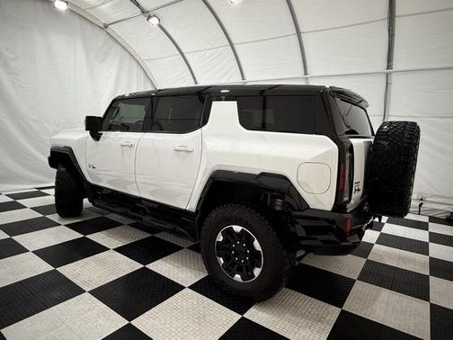 2024 GMC HUMMER EV SUV 2X
