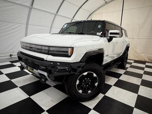 2024 GMC HUMMER EV SUV 2X
