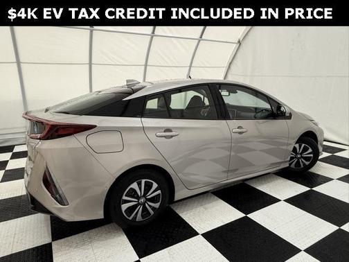 2017 Toyota Prius Prime Advanced