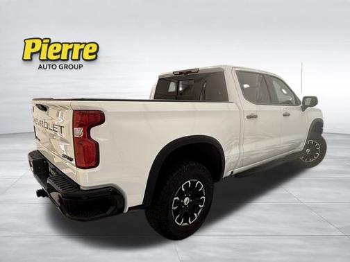 Summit White 2024 Chevrolet Silverado 1500 ZR2