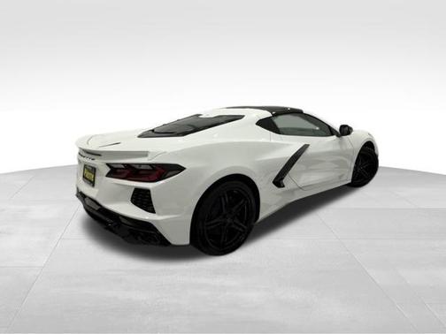 2026 Chevrolet Corvette Stingray w/2LT