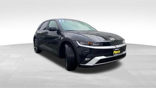 2025 Hyundai IONIQ 5 SE