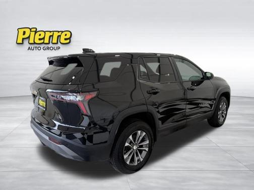 Mosaic Black Metallic 2025 Chevrolet Equinox 1LT