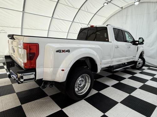 2017 Ford F-450 Lariat