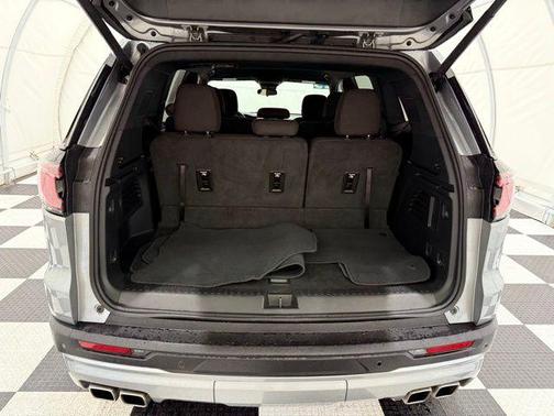 2025 GMC Acadia AWD Elevation